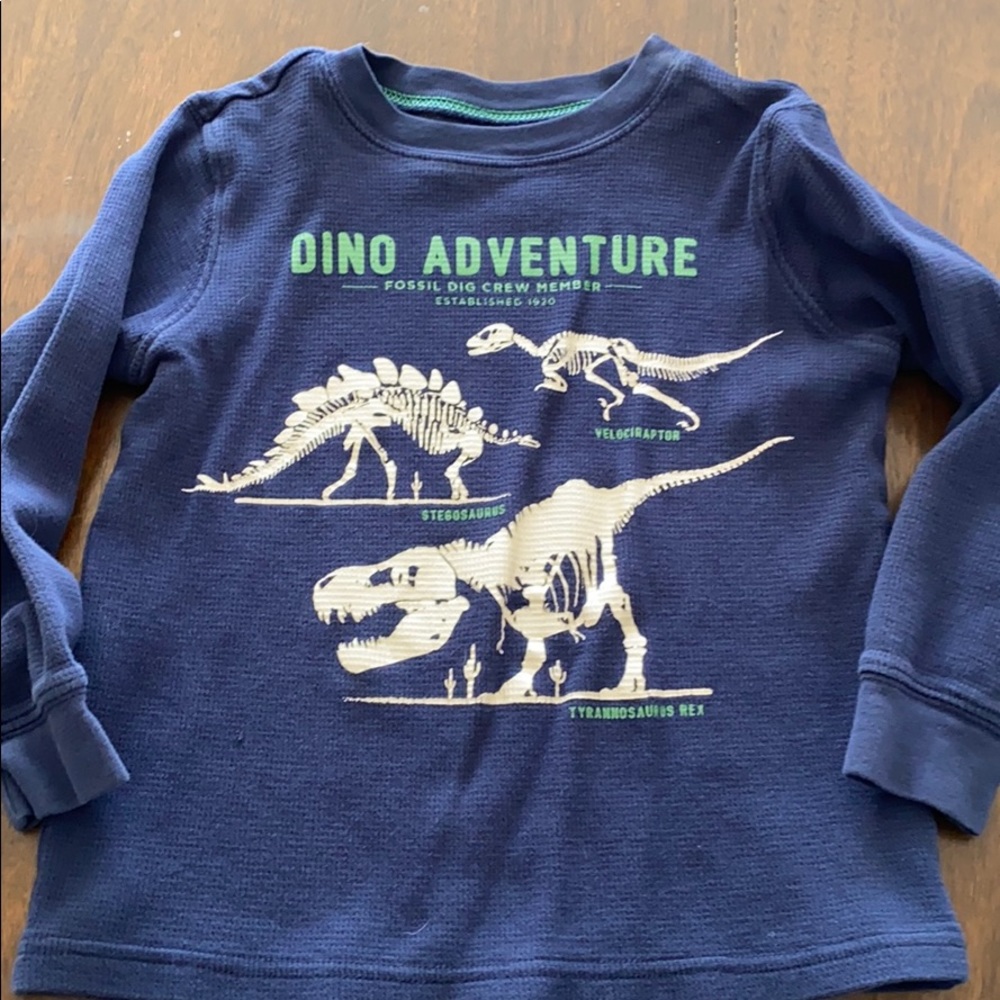 Long sleeve tee